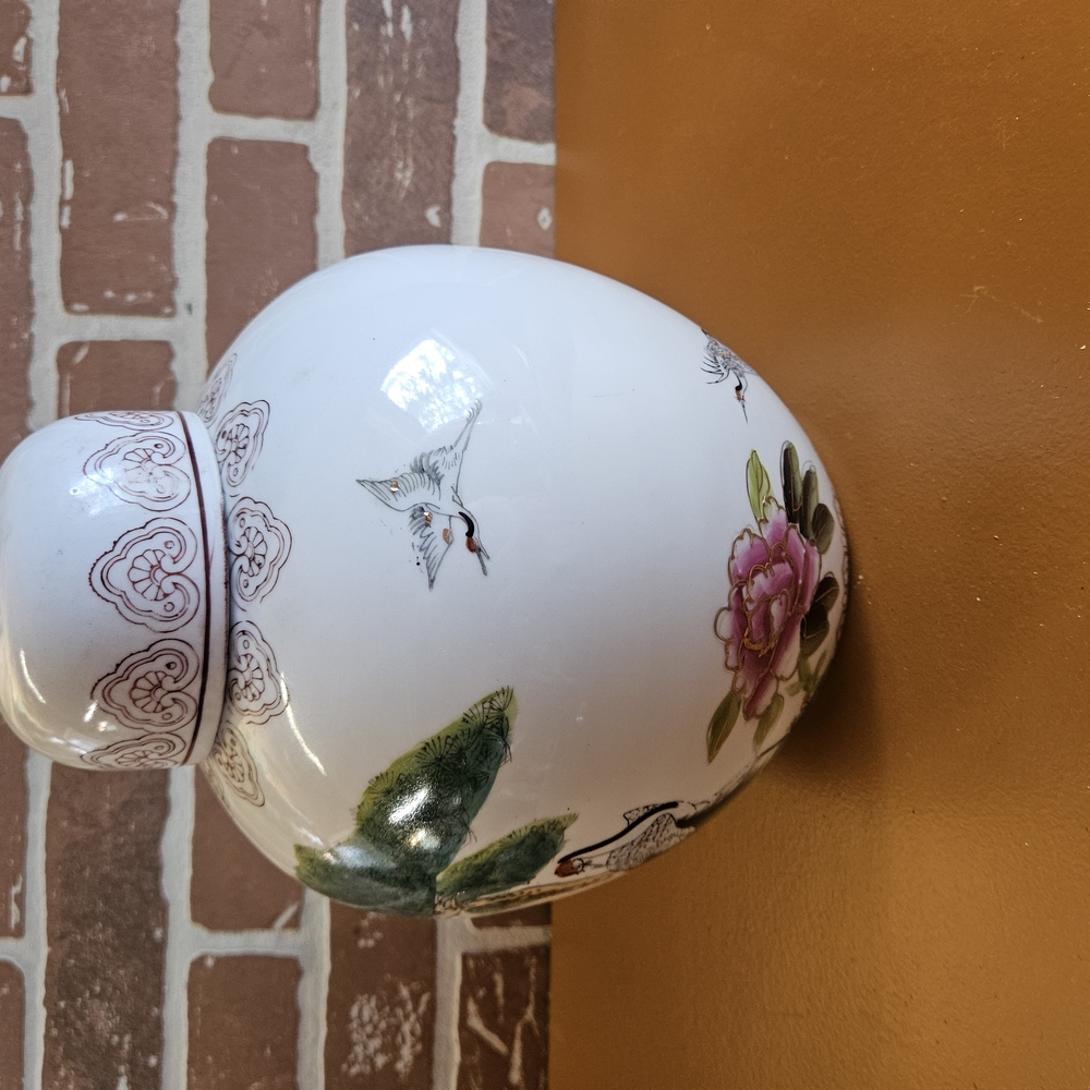 Vintage Chinese Ginger Jar  Heron under tree and Rose 10 1/2" - Picture 2 of 6
